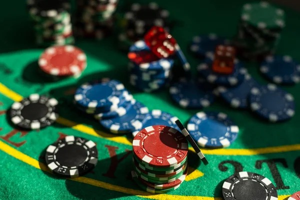 Tampilan dashboard permainan dengan kategori slot, live dealer, dan olahraga